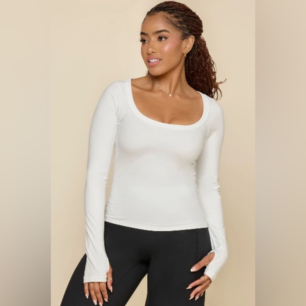 (TWO) POPFLEX Your Favorite Cropped Long Sleeve Tops (white + black)